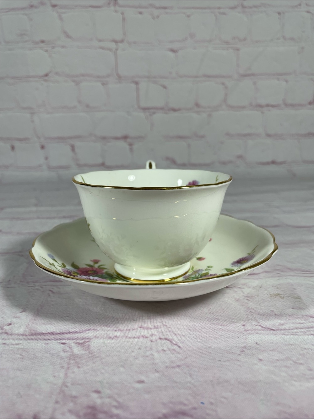 Vintage Hammersley Floral 4149 Bone China Footed Teacup and Saucer Set England - Picture 3 of 10